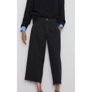 ザラ(ZARA)の新品未使用！ZARA タブ付きキュロットパンツ(デニム/ジーンズ)