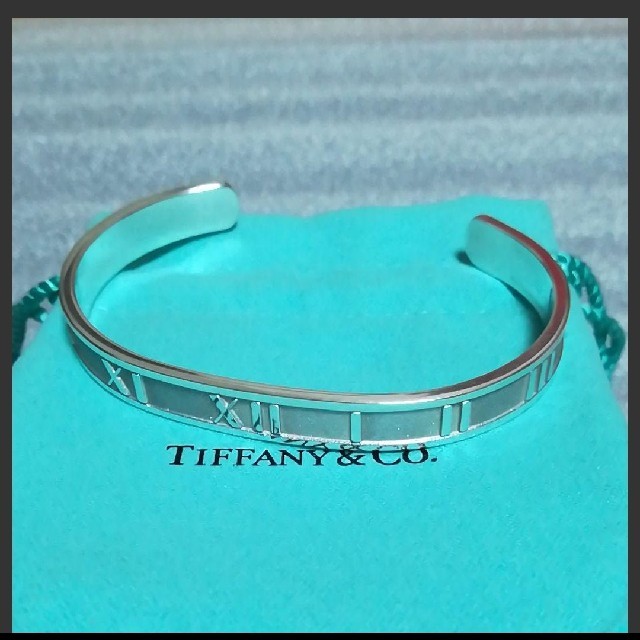 Tiffany & Co.(ティファニー)のティファニー アトラス カフバングル メンズのアクセサリー(バングル/リストバンド)の商品写真