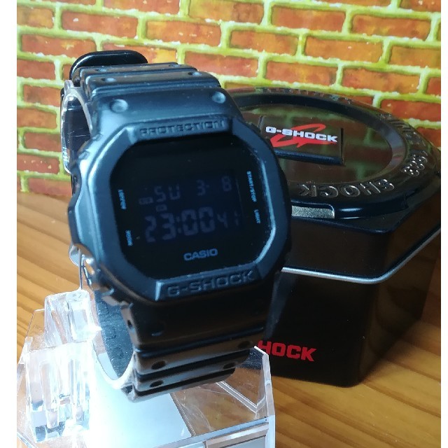 G-SHOCK(ジーショック)のとんちゃんさん専用　DW-5600BB ソリッドブラック メンズの時計(腕時計(デジタル))の商品写真