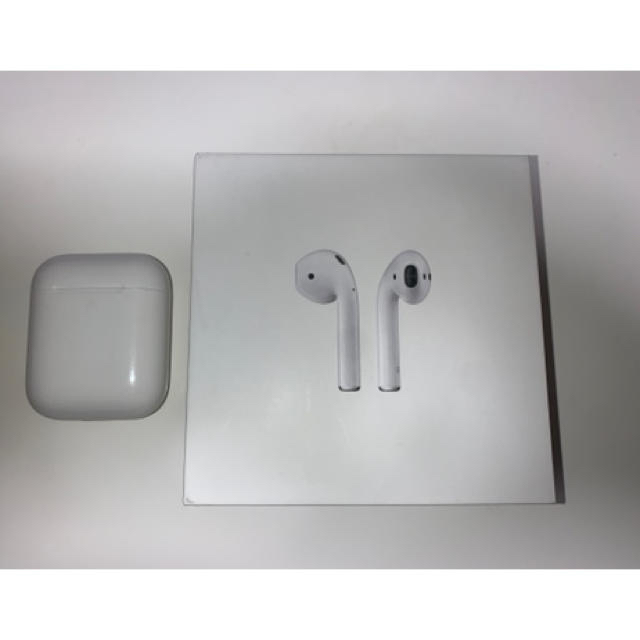 AirPods