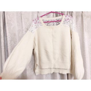 アクシーズファム(axes femme)の【👗背面レース　ホワイトニット】(ニット/セーター)