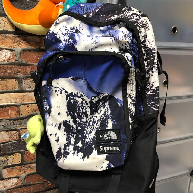 【美】Supreme Mountain Backpack 雪山メンズ