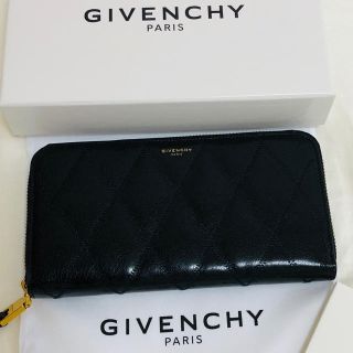 ジバンシィ(GIVENCHY)の春前 SALE★新品未使用★GIVENCHY ジバンシィ　長財布(長財布)