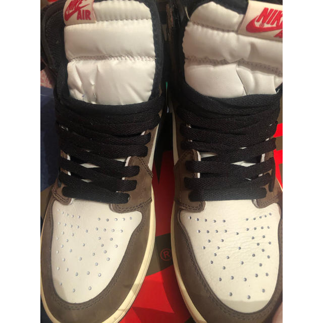 Travis aj1