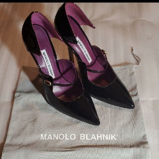 マノロブラニク(MANOLO BLAHNIK)のマノロブラニク　パンプス　黒エナメル(ハイヒール/パンプス)