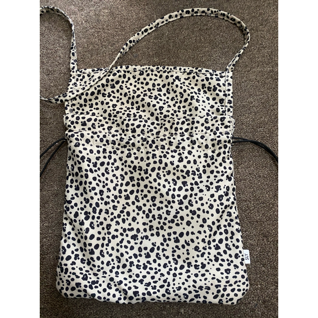 SLY(スライ)のSLY  ❤︎ LEOPARD SPOT PURSE BAG レディースのバッグ(ショルダーバッグ)の商品写真