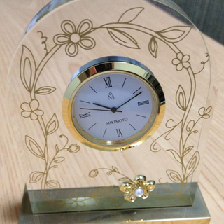 ミキモト(MIKIMOTO)のミキモト 置き時計 アーチ型 フローラ柄(置時計)