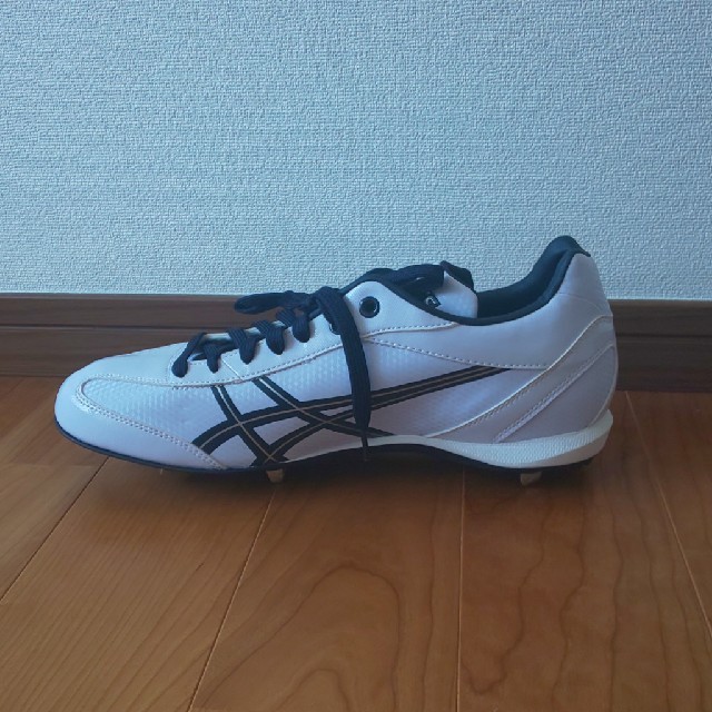 asics(アシックス)のY.C.R.H様専用「野球用スパイク アシックス 28センチ(新品未使用品)」 スポーツ/アウトドアの野球(シューズ)の商品写真