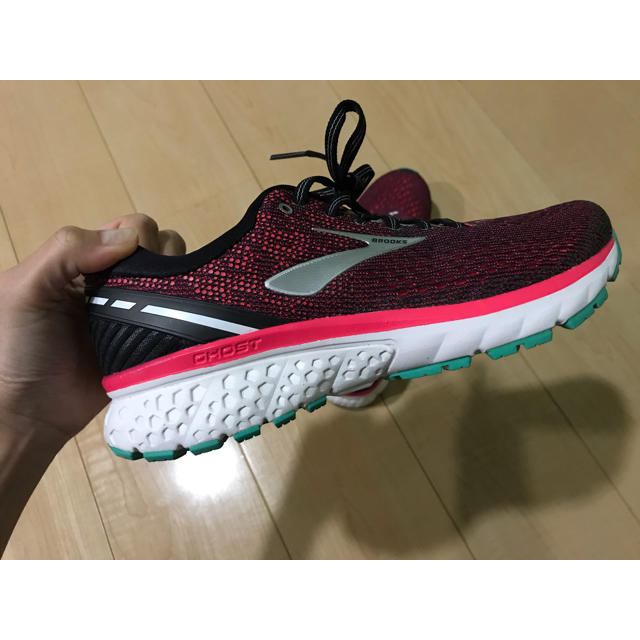 Brooks(ブルックス)のブルックス　シューズ スポーツ/アウトドアのランニング(シューズ)の商品写真