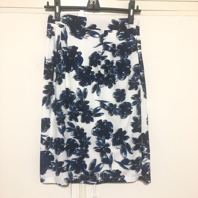 LOUNIE(ルーニィ)のルーニィ スカート  レディースのスカート(ひざ丈スカート)の商品写真