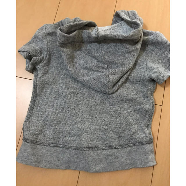 babyGAP(ベビーギャップ)のbaby Gap 半袖パーカー　80 キッズ/ベビー/マタニティのベビー服(~85cm)(その他)の商品写真