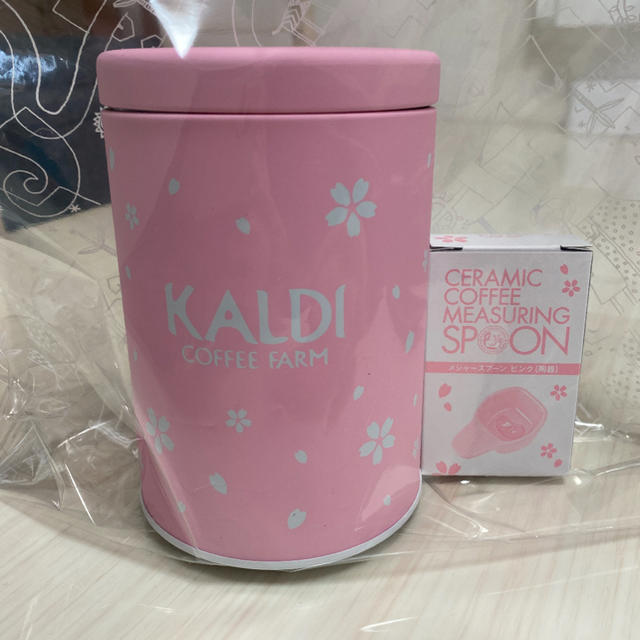 KALDI(カルディ)のKALDI カルディ 春のキャニスター缶セット（コーヒー無し） インテリア/住まい/日用品のキッチン/食器(容器)の商品写真