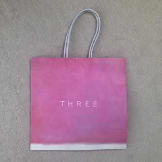 スリー(THREE)のTHREE 2019 春　限定ショッパー(ショップ袋)