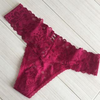 ヴィクトリアズシークレット(Victoria's Secret)のヴィクトリアズシークレット　Tバック(ショーツ)