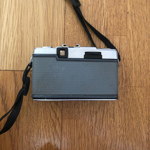 OLYMPUS(オリンパス)のハーフカメラ  フィルムカメラ スマホ/家電/カメラのカメラ(フィルムカメラ)の商品写真
