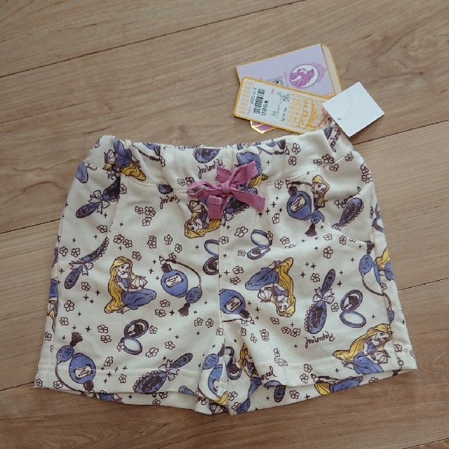 ラプンツェル ショートパンツ 120 キッズ/ベビー/マタニティのキッズ服女の子用(90cm~)(パンツ/スパッツ)の商品写真