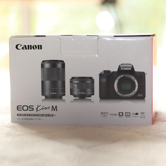 春夏新作モデル Canon - Canon ミラーレス一眼 EOS Kiss M ホワイト