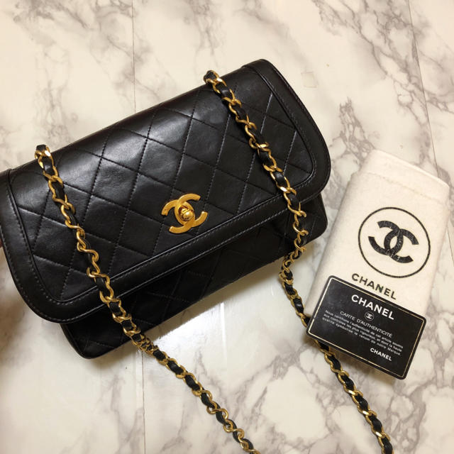 CHANEL 美品 ミニ マトラッセ チェーンショルダーバッグ 正規品