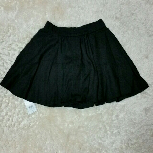 INGNI(イング)のフリル　スカート　黒　ブラック レディースのスカート(ミニスカート)の商品写真