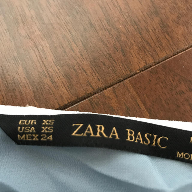 ZARA(ザラ)のZARA カットソー レディースのトップス(カットソー(半袖/袖なし))の商品写真