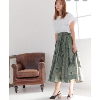 レディメイド(LADY MADE)のLADYMADE リネンドローイングフラワースカート(ロングスカート)