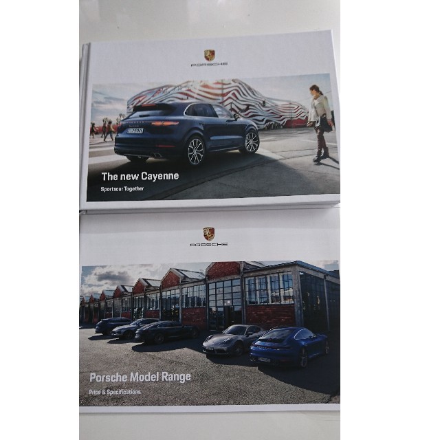 Porsche(ポルシェ)のポルシェカイエンカタログ 自動車/バイクの自動車(カタログ/マニュアル)の商品写真
