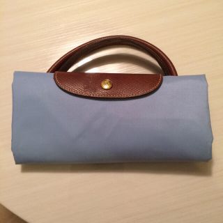 ロンシャン(LONGCHAMP)のロンシャン 定番たためる水色トートバック(スーツケース/キャリーバッグ)