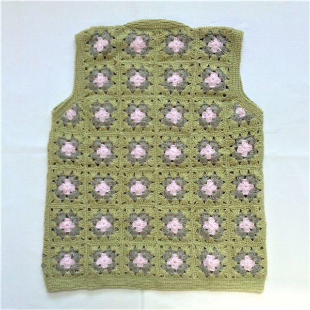 ニット 手編み モチーフ ベスト 前開き 緑×ピンク 未使用