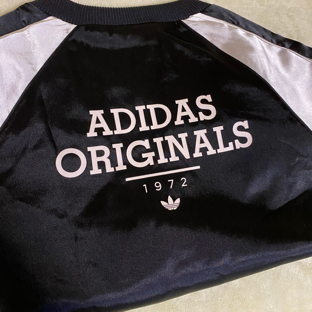 adidas(アディダス)のアディダス ジャケット レディースのジャケット/アウター(ノーカラージャケット)の商品写真