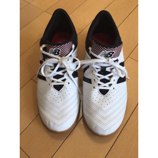 ニューバランス(New Balance)の美品★ニューバランス/インドアサッカー/ジュニアフットサルシューズ24cm(シューズ)