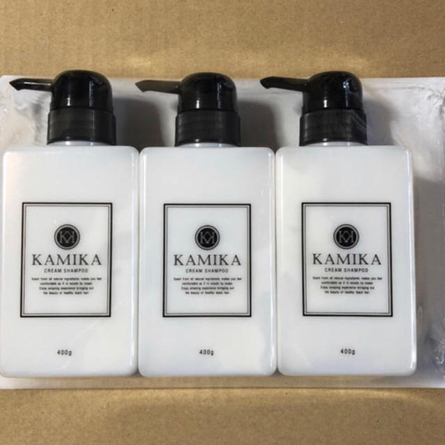 カミカ 黒髪クリームシャンプー KAMIKA 400g 3本の通販 by Ich 's shop｜ラクマ