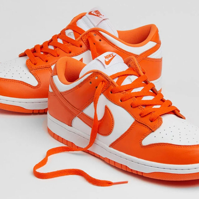 NIKE(ナイキ)のNIKE DUNK LOW Orange Blaze SNKRS購入 メンズの靴/シューズ(スニーカー)の商品写真