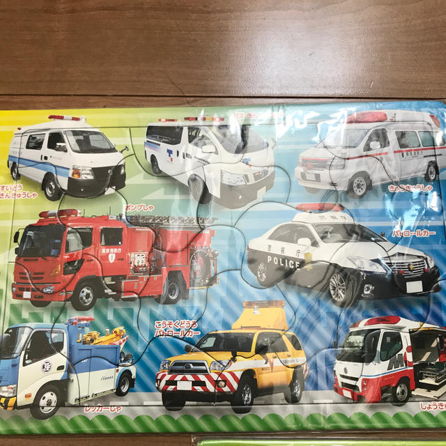 はたらく車　パズル キッズ/ベビー/マタニティのおもちゃ(知育玩具)の商品写真