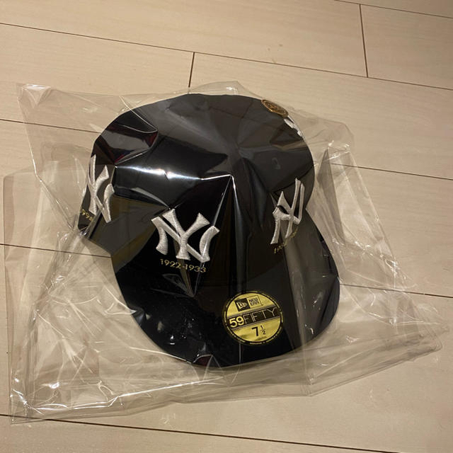 NEW ERA(ニューエラー)の59FIFTY New York Yankees LOGO TIMELINE メンズの帽子(キャップ)の商品写真