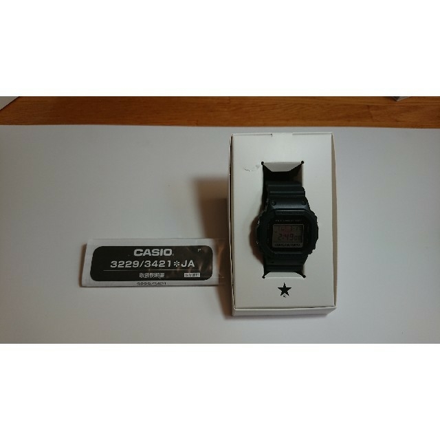 G-SHOCK(ジーショック)のG-SHOCK CONVERSE コラボウォッチ ウサネコさん専用 メンズの時計(腕時計(デジタル))の商品写真