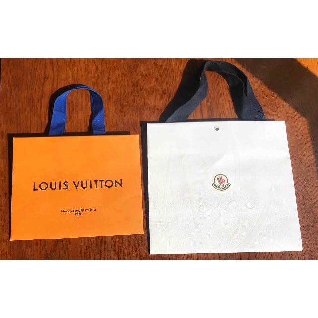 LOUIS VUITTON(ルイヴィトン)のルイヴィトン&モンクレール★ショップバック紙袋２枚SET メンズのバッグ(その他)の商品写真