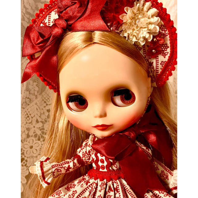 ❤️真っ赤なパニエ❤️ブライスクラッシックストライプ柄の赤✖️生成りドレス