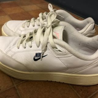 ナイキ(NIKE)のNIKEスニーカー(スニーカー)