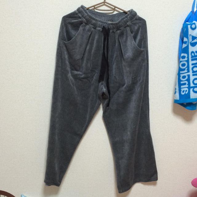 WEGO(ウィゴー)のvelour wide pants レディースのパンツ(その他)の商品写真