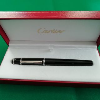 カルティエ(Cartier)のカルティエ　万年筆　ディアポロドウ　新品未使用(ペン/マーカー)