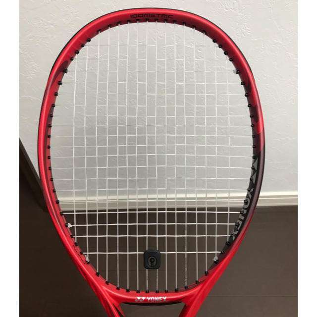 YONEX(ヨネックス)のVコア100 G2 フレイムレッド スポーツ/アウトドアのテニス(ラケット)の商品写真