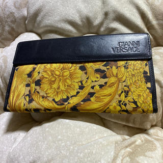 ジャンニヴェルサーチ(Gianni Versace)のベルサーチ　　長財布(長財布)