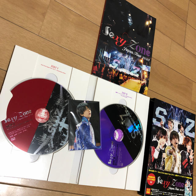 Sexy Zone(セクシー ゾーン)のSexy　Zone　Japan　Tour　2013（初回限定盤DVD） DVD エンタメ/ホビーのDVD/ブルーレイ(ミュージック)の商品写真