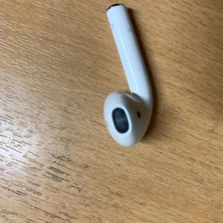 アップル(Apple)のAirPods(ヘッドフォン/イヤフォン)