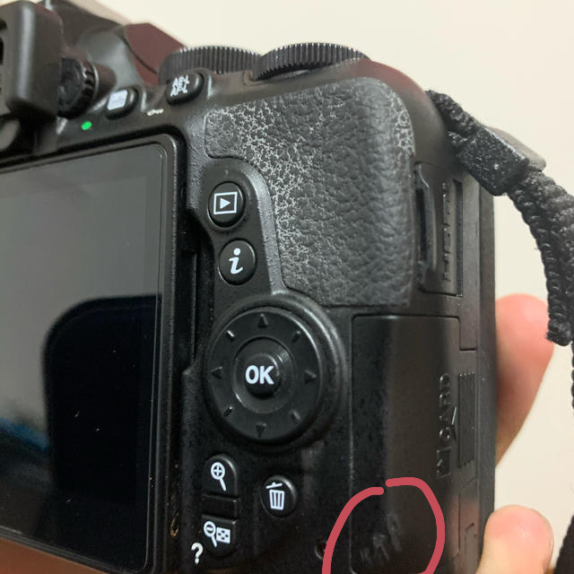Nikon D5500  18-55mmレンズ付きカメラ