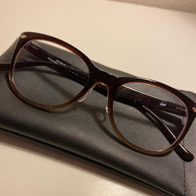 Zoff(ゾフ)のzoff 紫外線カット　メガネ レディースのファッション小物(サングラス/メガネ)の商品写真