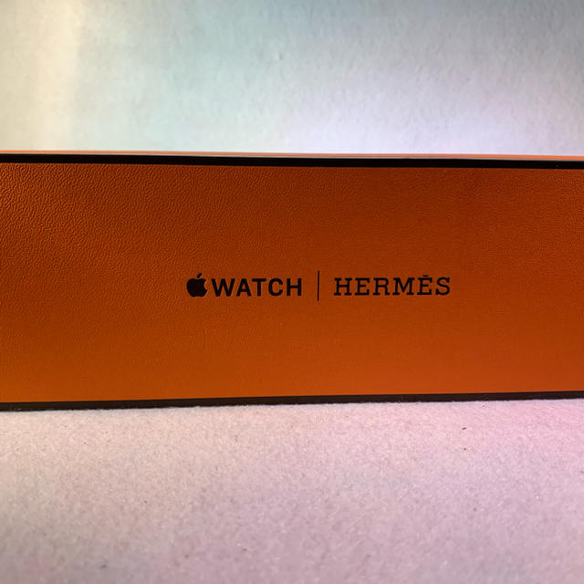 Apple Watch(アップルウォッチ)の新品 Apple watch HERMES アップルウォッチ SERIES 5 メンズの時計(腕時計(デジタル))の商品写真