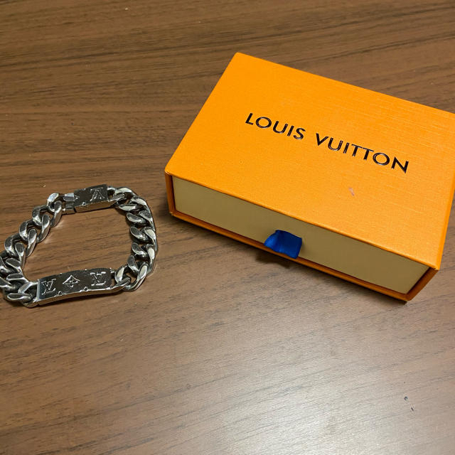 LOUIS VUITTON(ルイヴィトン)のLouis VUITTON ブレスレット 正規品 メンズのアクセサリー(ブレスレット)の商品写真