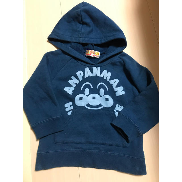 BANDAI(バンダイ)の美品！アンパンマン★トレーナー★90 キッズ/ベビー/マタニティのキッズ服男の子用(90cm~)(Tシャツ/カットソー)の商品写真