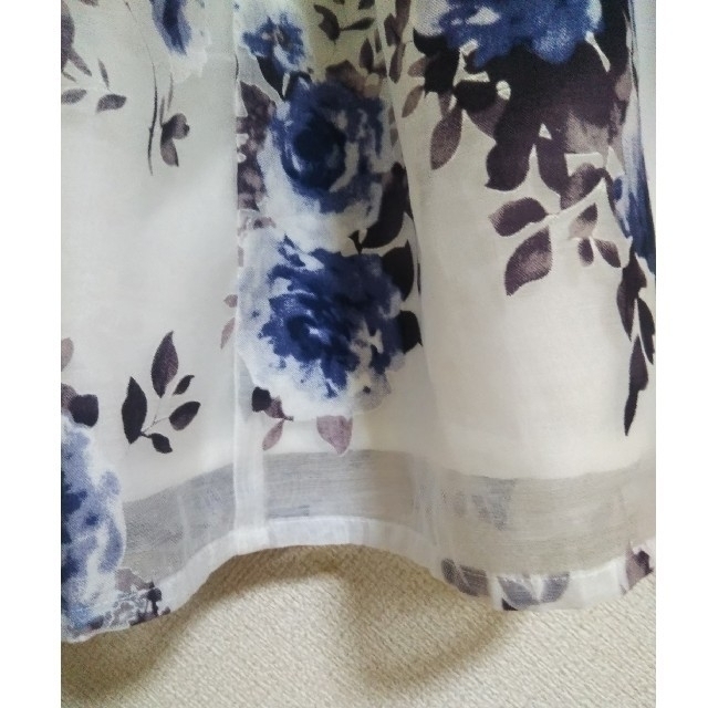 しまむら(シマムラ)の❀花柄スカート❀↓↓↓読んで下さいね レディースのスカート(ひざ丈スカート)の商品写真